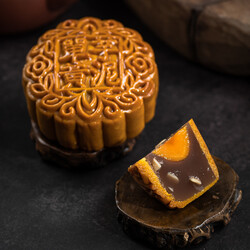 Yam Lotus Paste with Single Yolk (Mooncake)